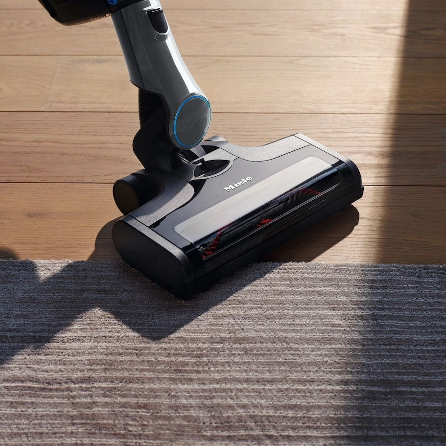 Miele Triflex HX1 Facelift Graphite Grey Cordless Stick Vacuum - Buckhead Vacuums